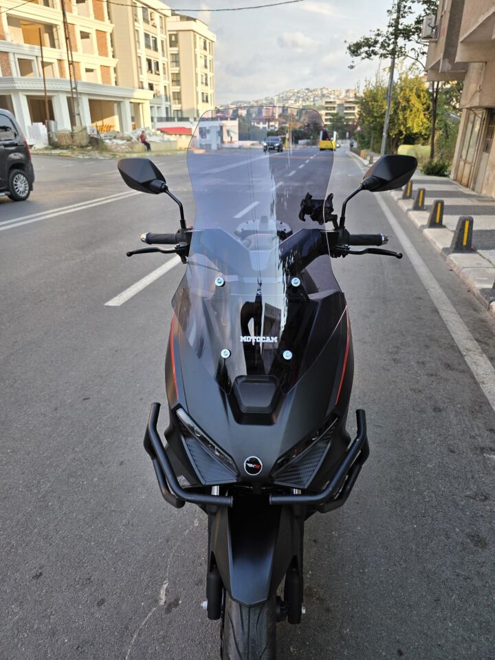 MOTOCAM RKS Lince 125 Ön Cam 2021-2026 Model 55cm Füme Renkli 4mm KISA