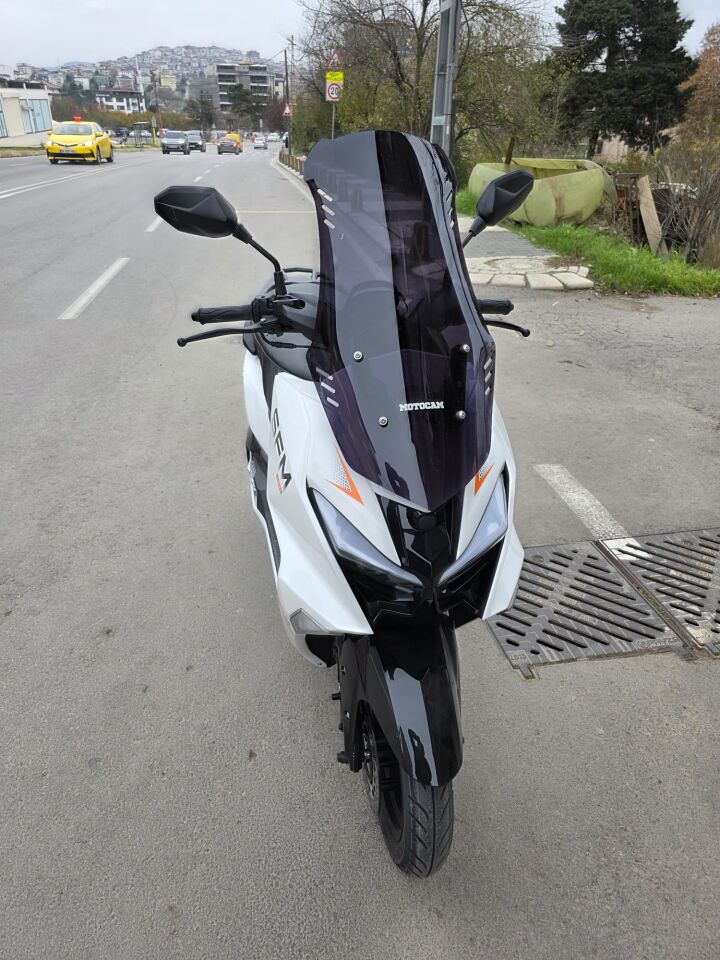 MOTOCAM SFM Lahos Ön Cam 2024-2026 Model 75cm Siyah Renkli 4mm