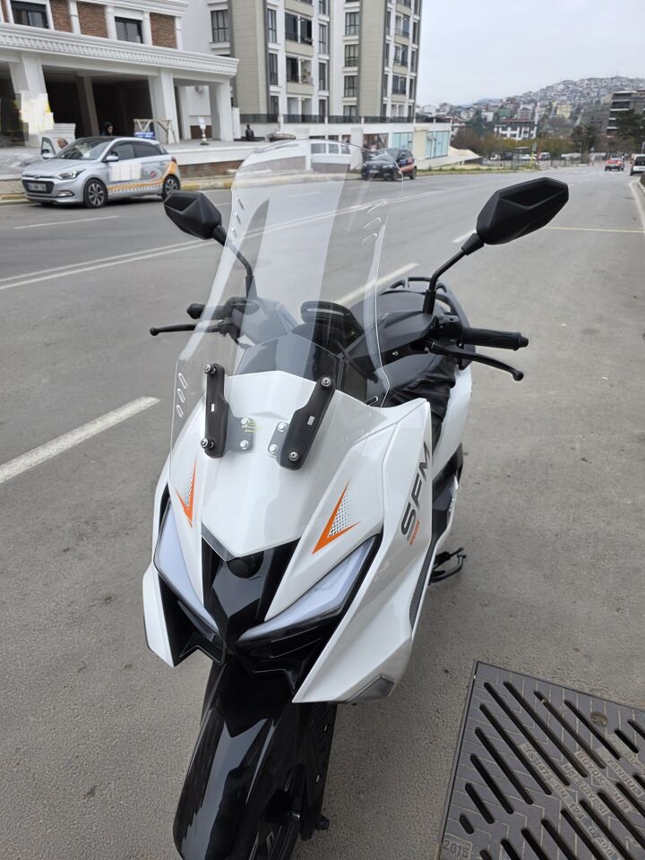 MOTOCAM SFM Lahos Ön Cam 2024-2026 Model 75cm Şeffaf Renkli 4mm