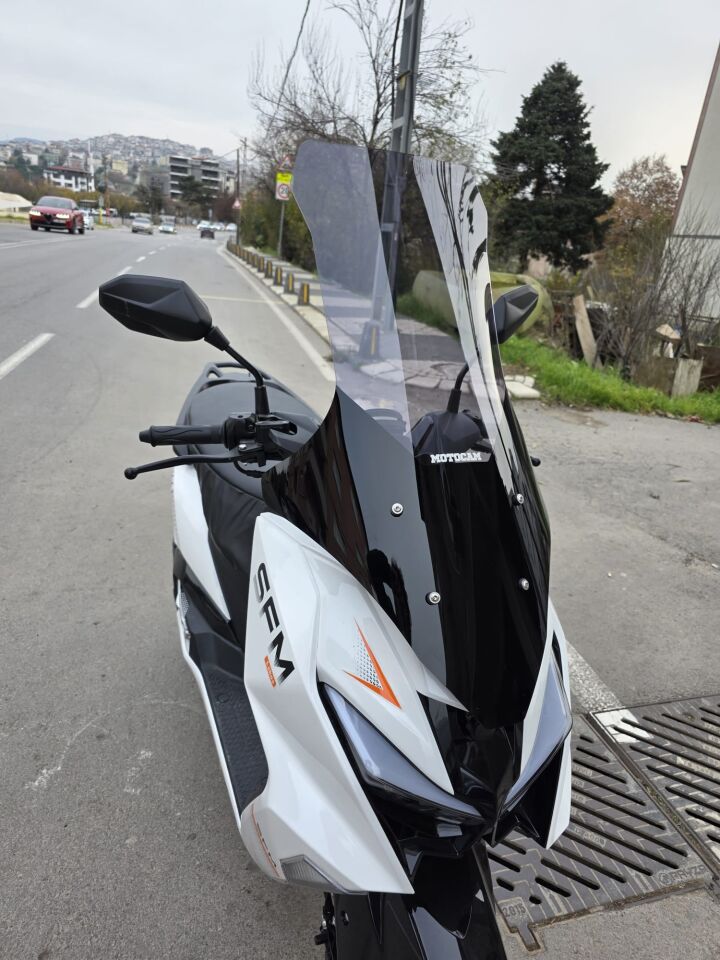 MOTOCAM SFM Lahos Ön Cam 2024-2026 Model 78cm Füme Renkli 4mm