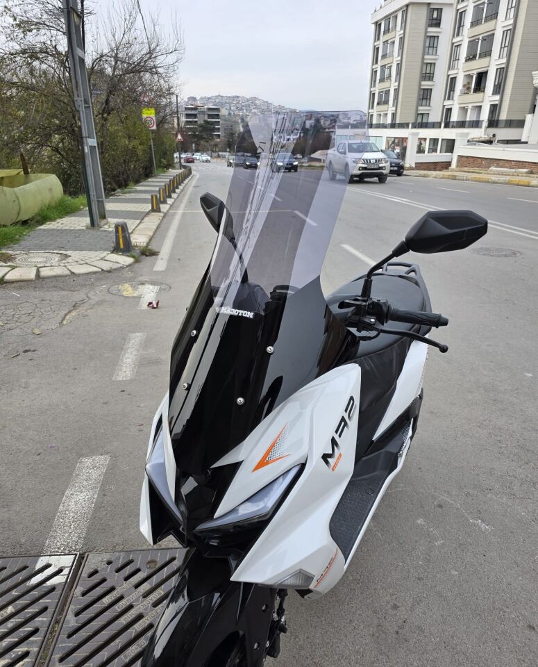 MOTOCAM SFM Lahos Ön Cam 2024-2026 Model 78cm Füme Renkli 4mm