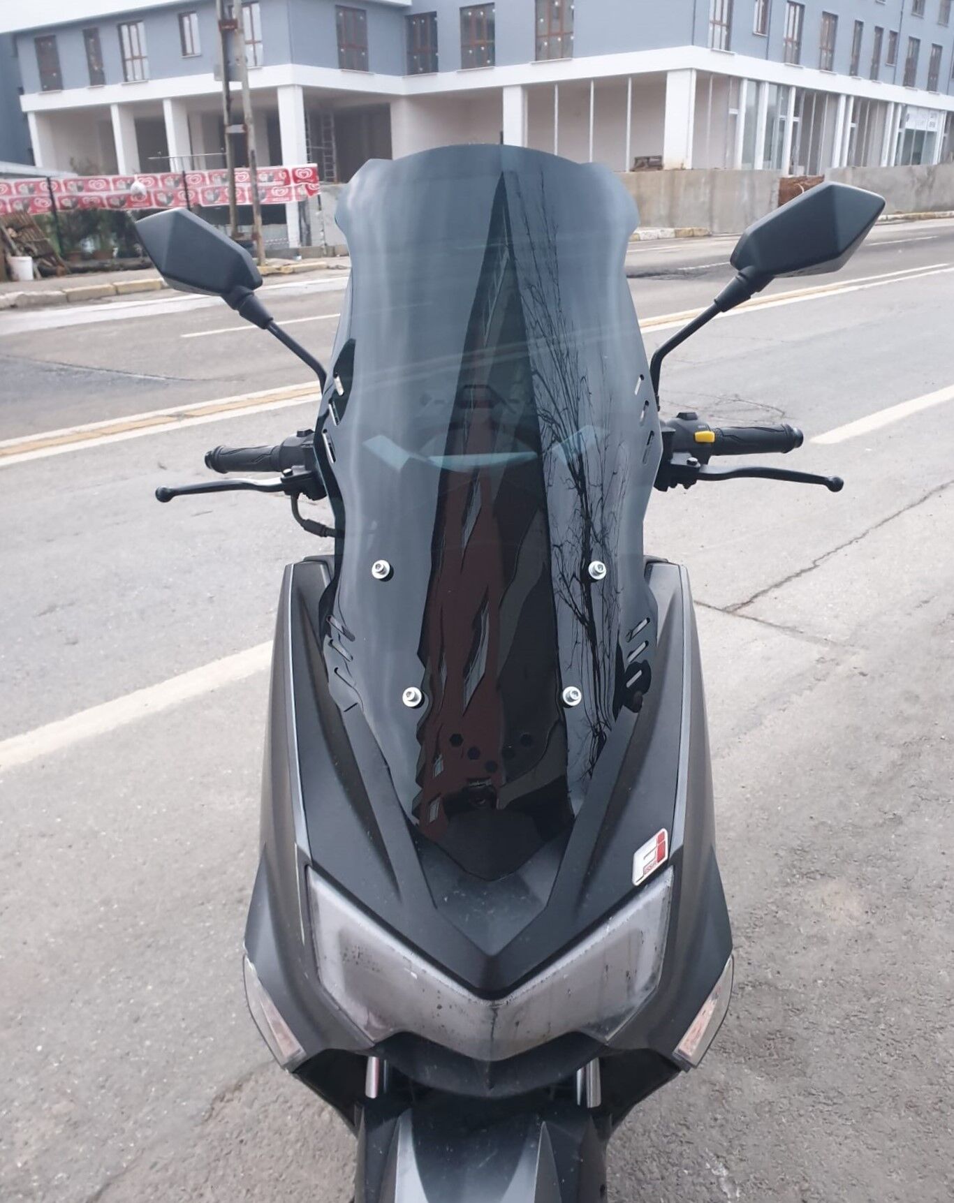 MOTOCAM Arora ZRX 200 Ön Cam 2022 Model 65cm Siyah Renkli 4mm ORTA BOYLU