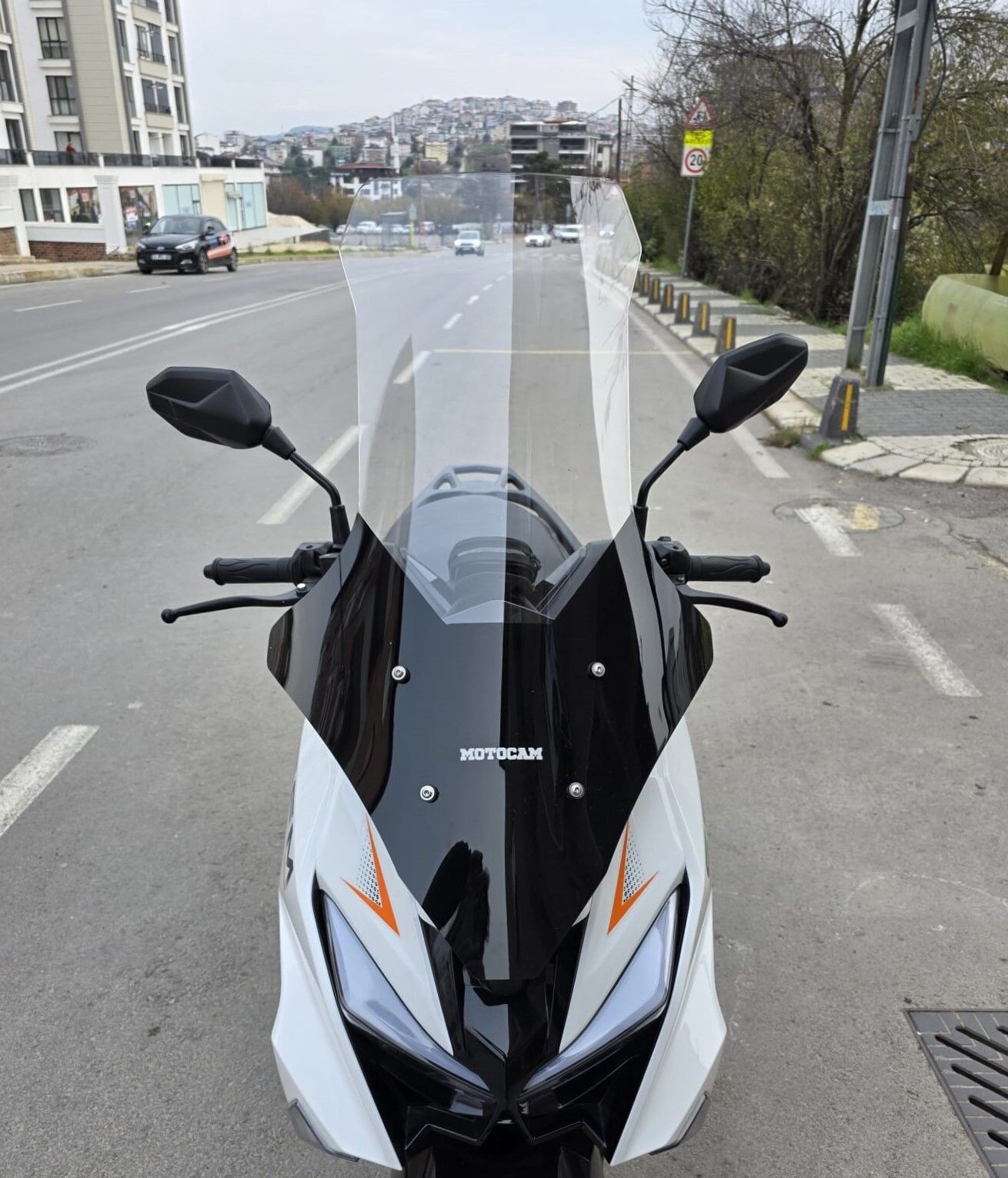 MOTOCAM SFM Lahos Ön Cam 2024-2026 Model 78cm Şeffaf Renkli 4mm