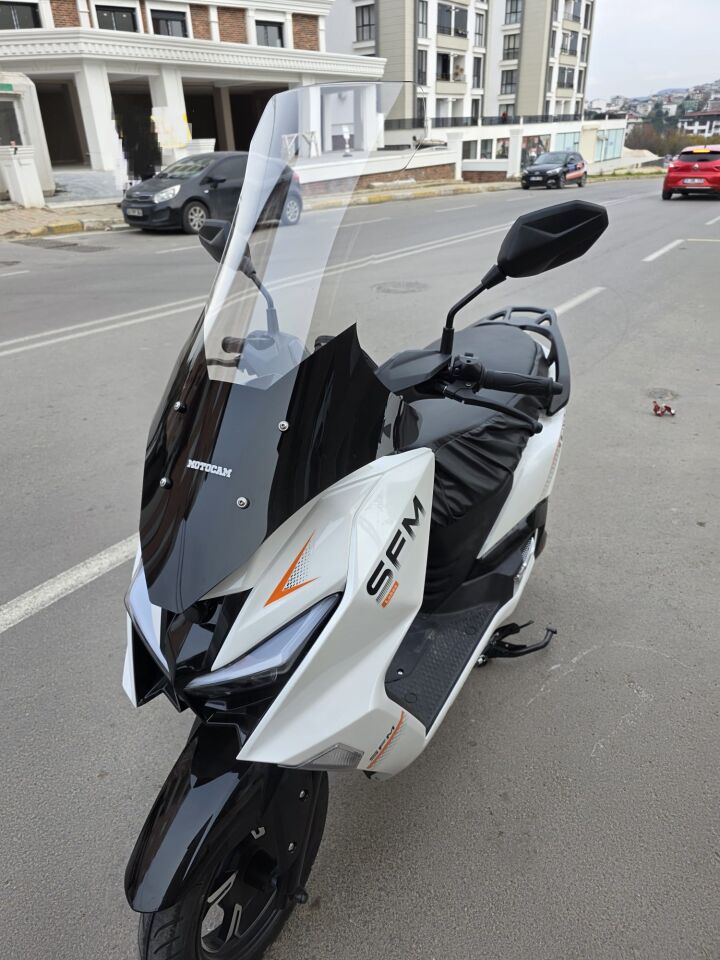 MOTOCAM SFM Lahos Ön Cam 2024-2026 Model 78cm Şeffaf Renkli 4mm