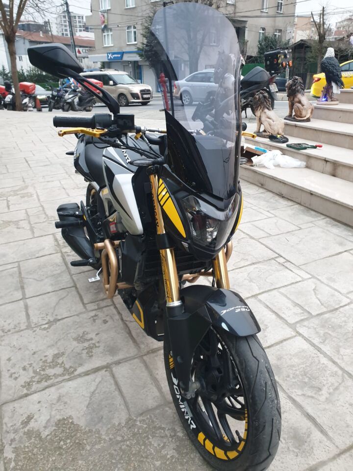 MOTOCAM Bajaj Dominar 250 Ön Cam 2017-2026-2026 Model 58cm Füme Renkli 4mm