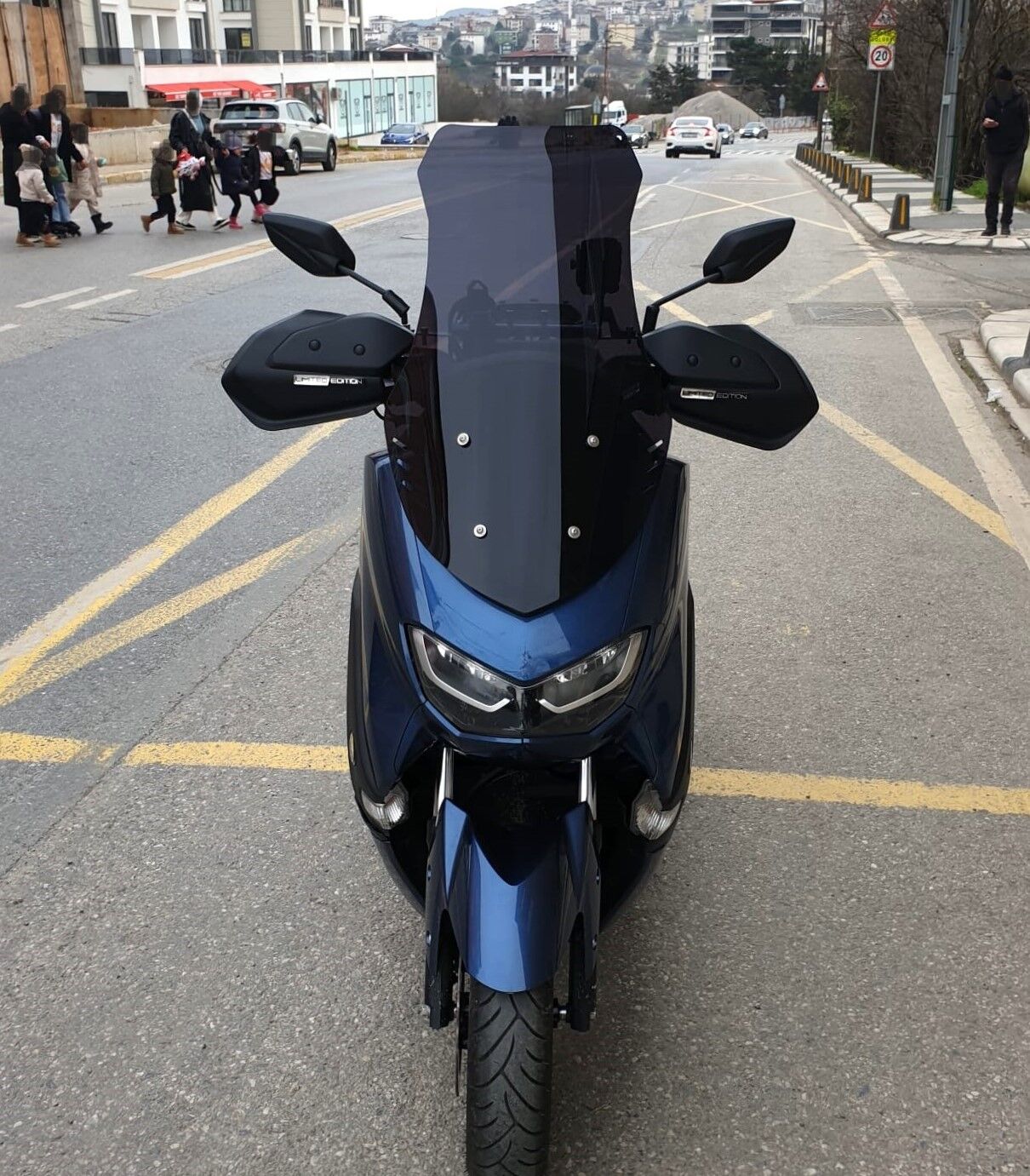 MOTOCAM SFM Pyrexia 150 Ön Cam 2023-2026 Model 69cm Siyah Renkli 4mm