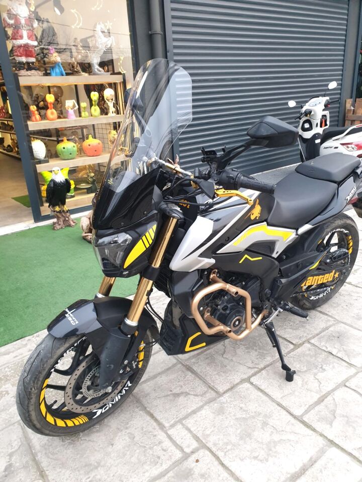 MOTOCAM Bajaj Dominar 250 Ön Cam 2017-2026-2026 Model 58cm Şeffaf Renkli 4mm