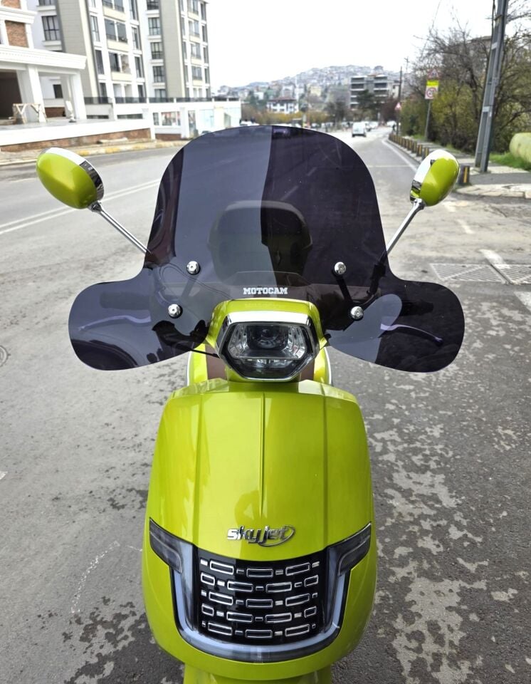 MOTOCAM Skyjet Bayberry Ön Cam 2024-2026 Model 37cm Siyah Renkli 4mm Elcikli APARATSIZ