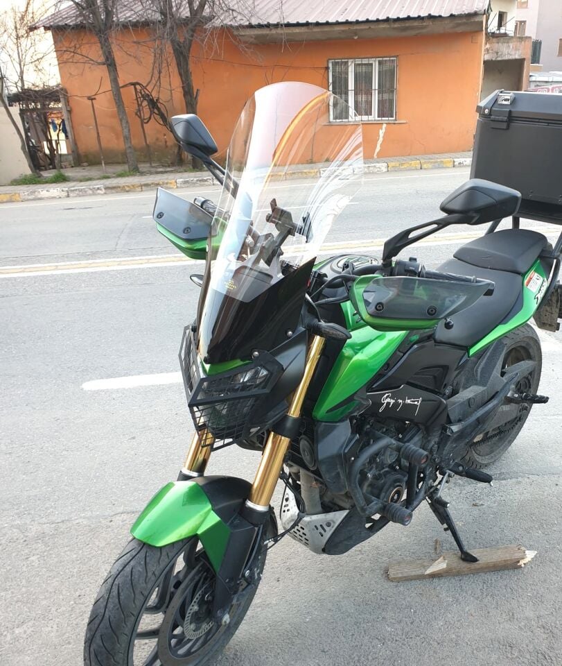 MOTOCAM Bajaj Dominar 400 Ön Cam 2017-2026-2026 Model 58cm Şeffaf Renkli 4mm