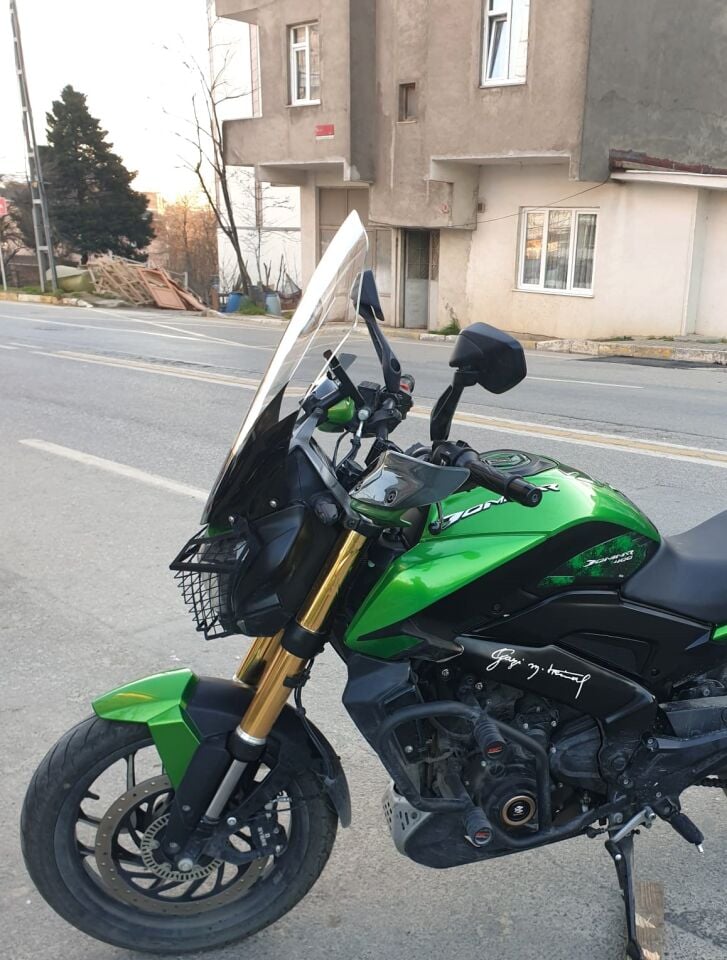 MOTOCAM Bajaj Dominar 400 Ön Cam 2017-2026-2026 Model 58cm Şeffaf Renkli 4mm