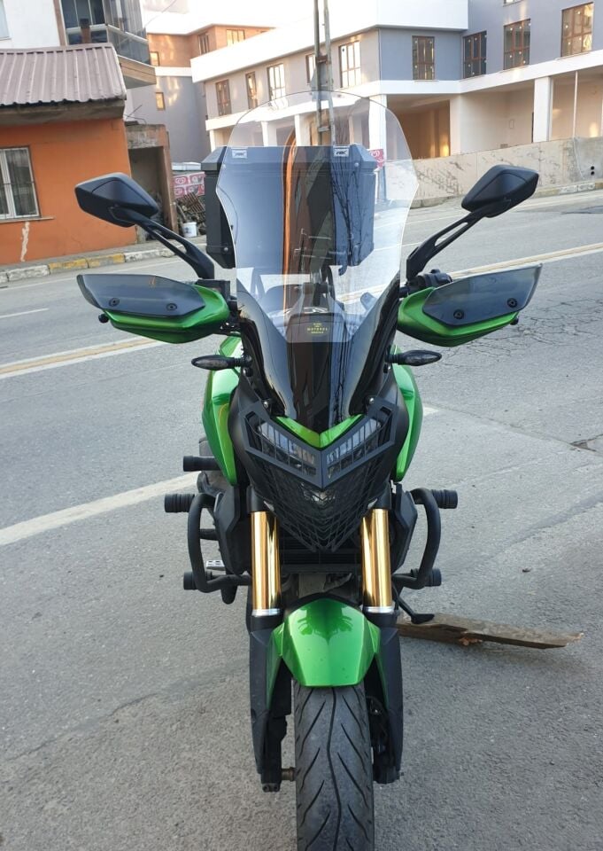 MOTOCAM Bajaj Dominar 400 Ön Cam 2017-2026-2026 Model 58cm Şeffaf Renkli 4mm