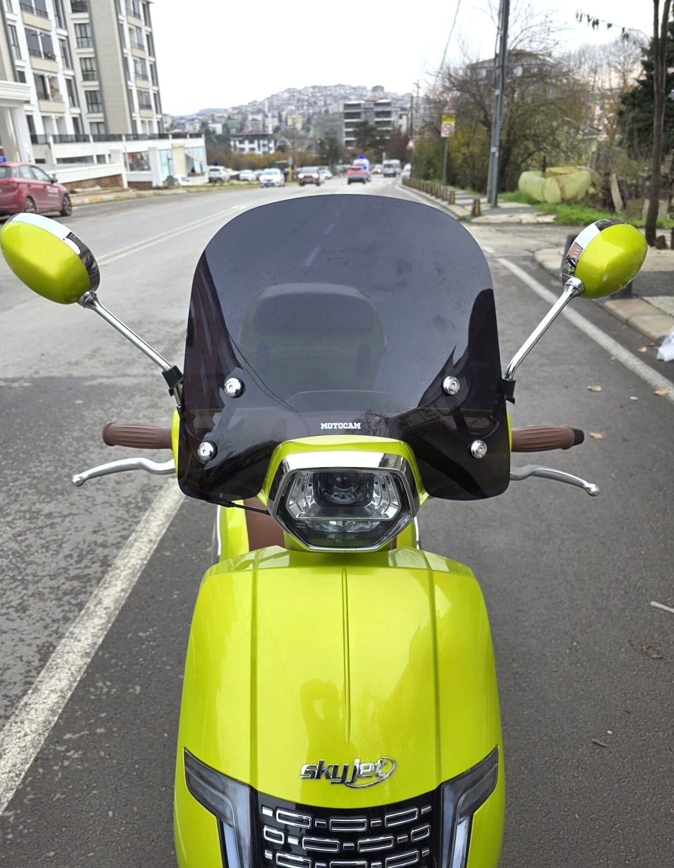 MOTOCAM Skyjet Bayberry Ön Cam 2024-2026 Model 38cm Siyah Renkli 4mm APARATSIZ