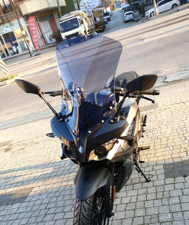 MOTOCAM Bajaj Pulsar RS 200 Ön Cam 2015-2026-2026 Model 56cm Füme Renkli 4mm UZUN CAM