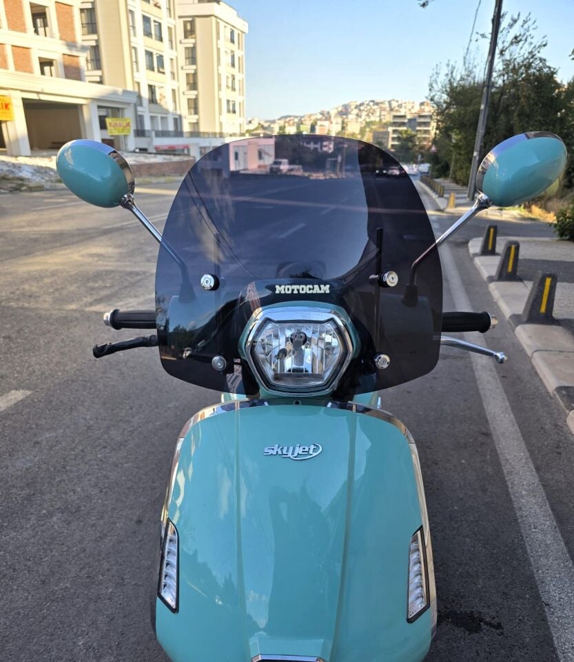 MOTOCAM Skyjet Bellina Ön Cam 2024-2026 Model 37cm Siyah Renkli 4mm APARATSIZ