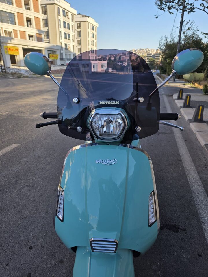 MOTOCAM Skyjet Bellina Ön Cam 2024-2026 Model 37cm Siyah Renkli 4mm APARATSIZ