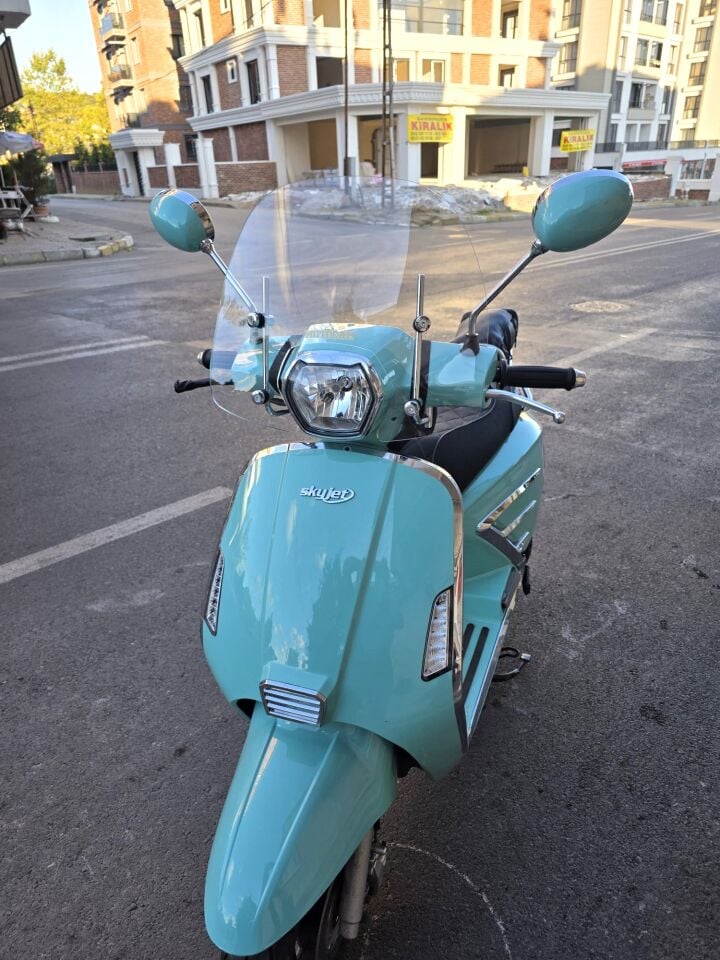 MOTOCAM Skyjet Bellina Ön Cam 2024-2026 Model 37cm Şeffaf Renkli 4mm APARATSIZ