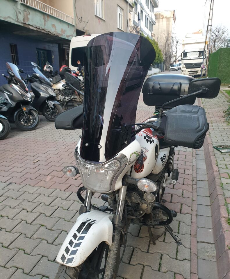 MOTOCAM Bajaj V15 Ön Cam 2017-2018 Model 57cm Siyah Renkli 4mm