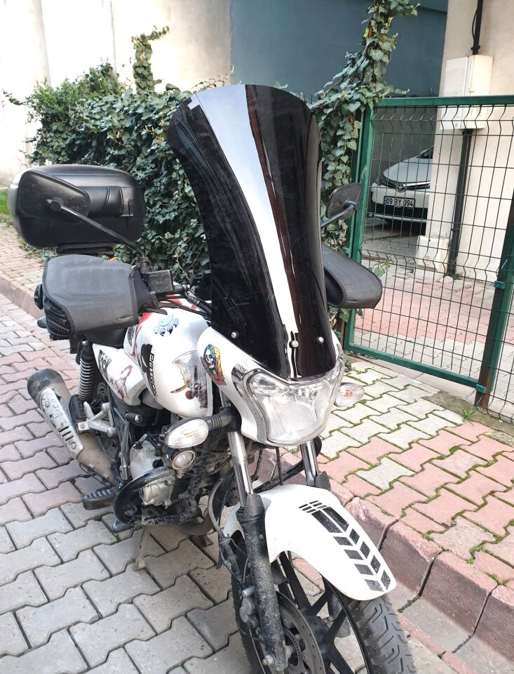 MOTOCAM Bajaj V15 Ön Cam 2017-2018 Model 57cm Siyah Renkli 4mm