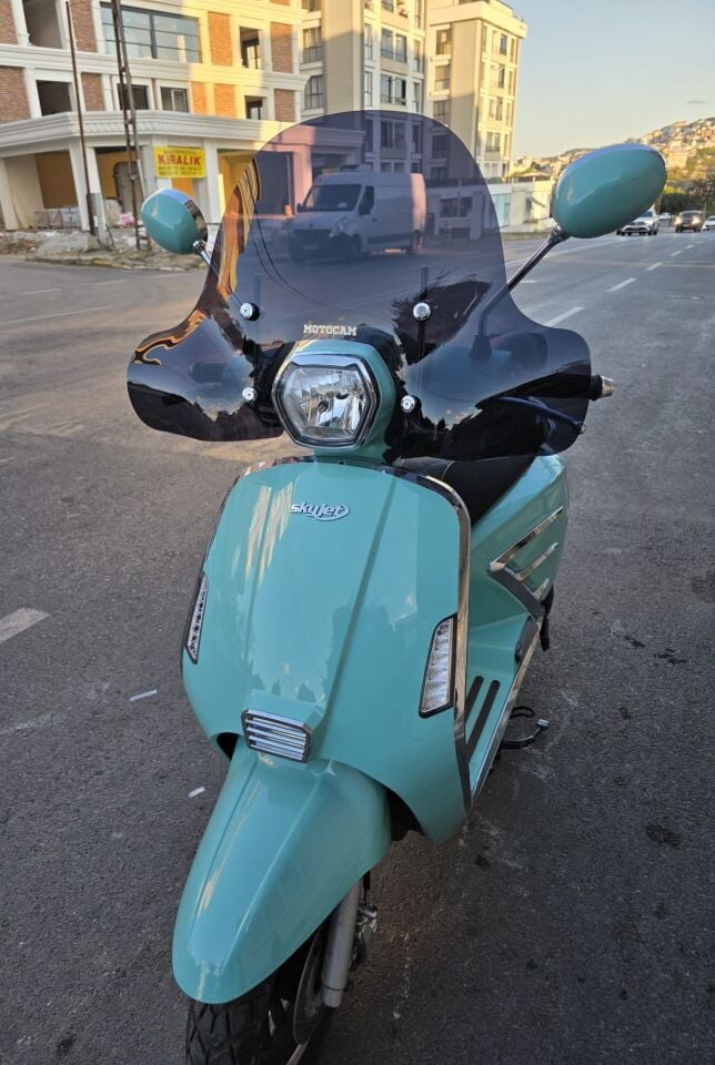 MOTOCAM Skyjet Bellina Ön Cam 2024-2026 Model 41cm Siyah Renkli 4mm Elcikli APARATSIZ