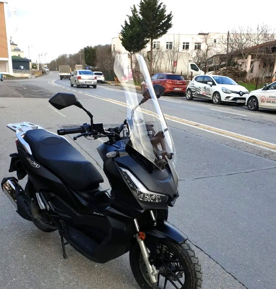 MOTOCAM Skyjet Rivero 125 Ön Cam 2025-2026 Model 57cm Şeffaf Renkli 4mm SPORTİF