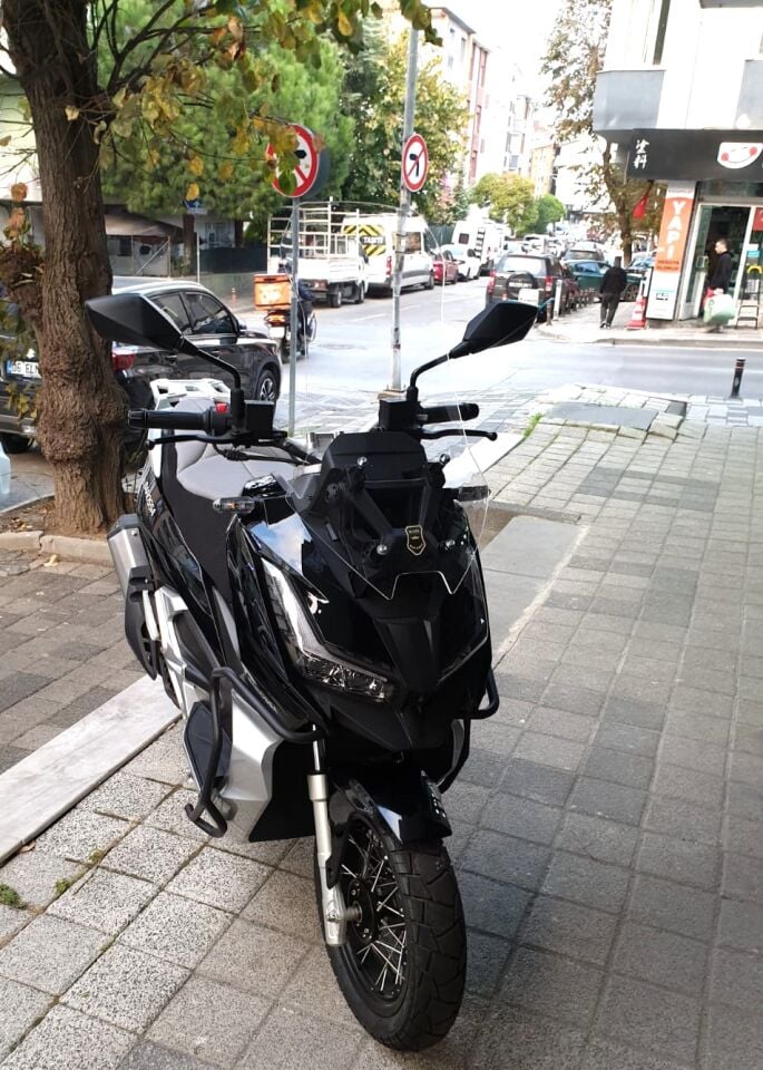 MOTOCAM Barossa ADV 125 Ön Cam 2025-2026 Model 65cm Şeffaf Renkli 4mm ORTA BOYLU