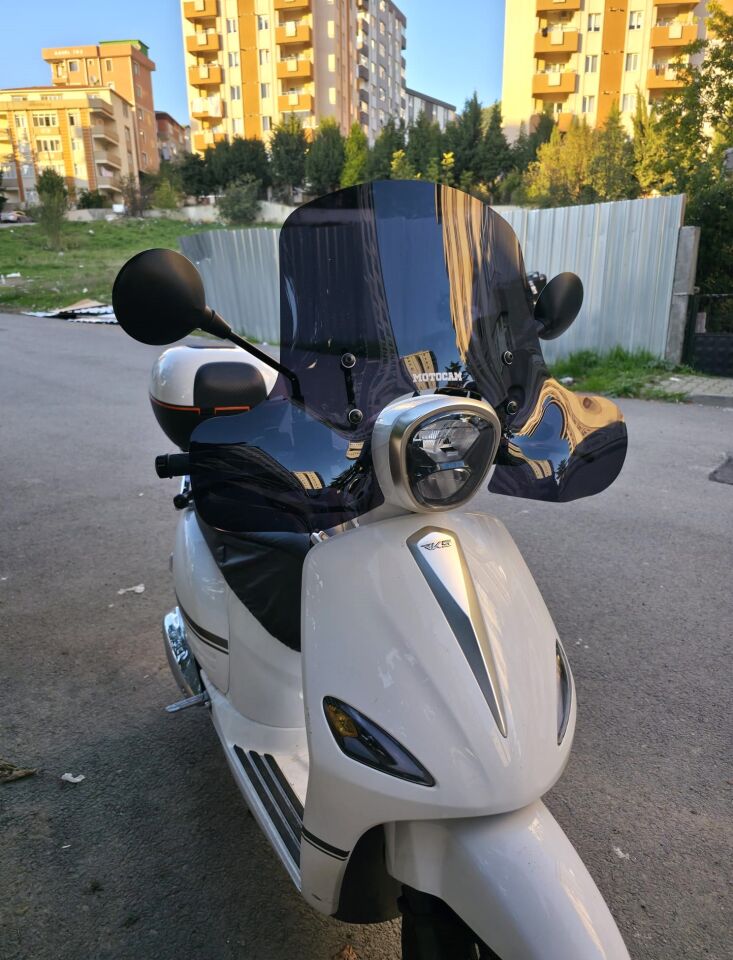 MOTOCAM Rks Neon 125 Ön Cam 2023-2026 Model 45cm Siyah Renkli 4mm Elcikli APARATSIZ