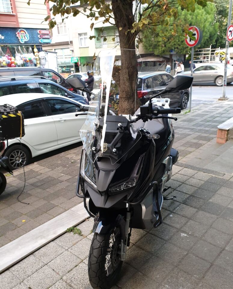 MOTOCAM Barossa ADV 125 Ön Cam 2025-2026 Model 75cm Şeffaf Renkli 4mm UZUN