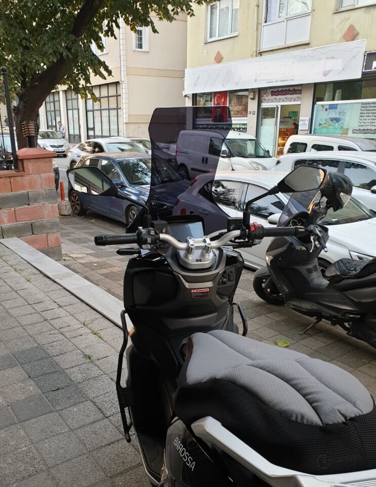 MOTOCAM Barossa ADV 125 Ön Cam 2025-2026 Model 78cm Siyah Renkli 4mm UZUN