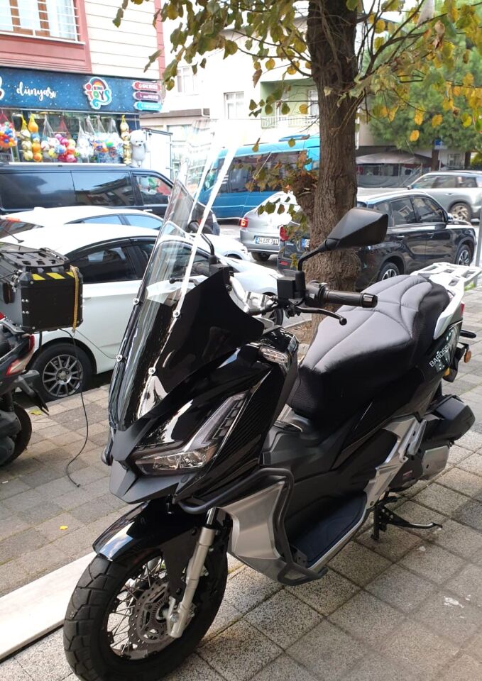 MOTOCAM Barossa ADV 125 Ön Cam 2025-2026 Model 78cm Şeffaf Renkli 4mm UZUN