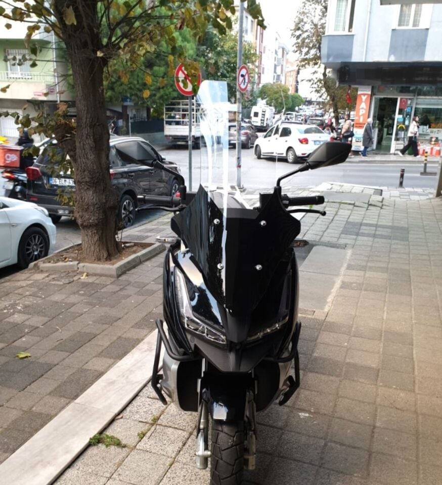 MOTOCAM Barossa ADV 125 Ön Cam 2025-2026 Model 78cm Şeffaf Renkli 4mm UZUN