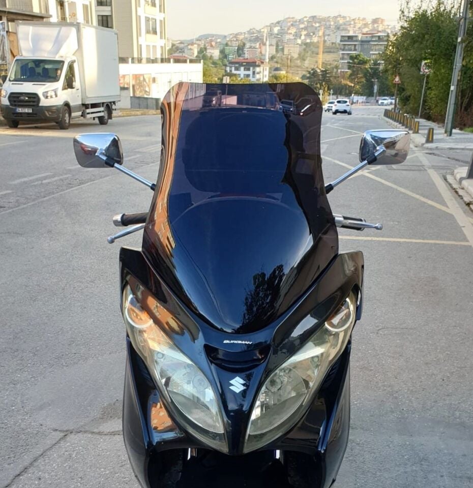 MOTOCAM Suzuki Burgman 400 K7 Ön Cam 2007-2015 Model 70cm Siyah Renkli 4mm