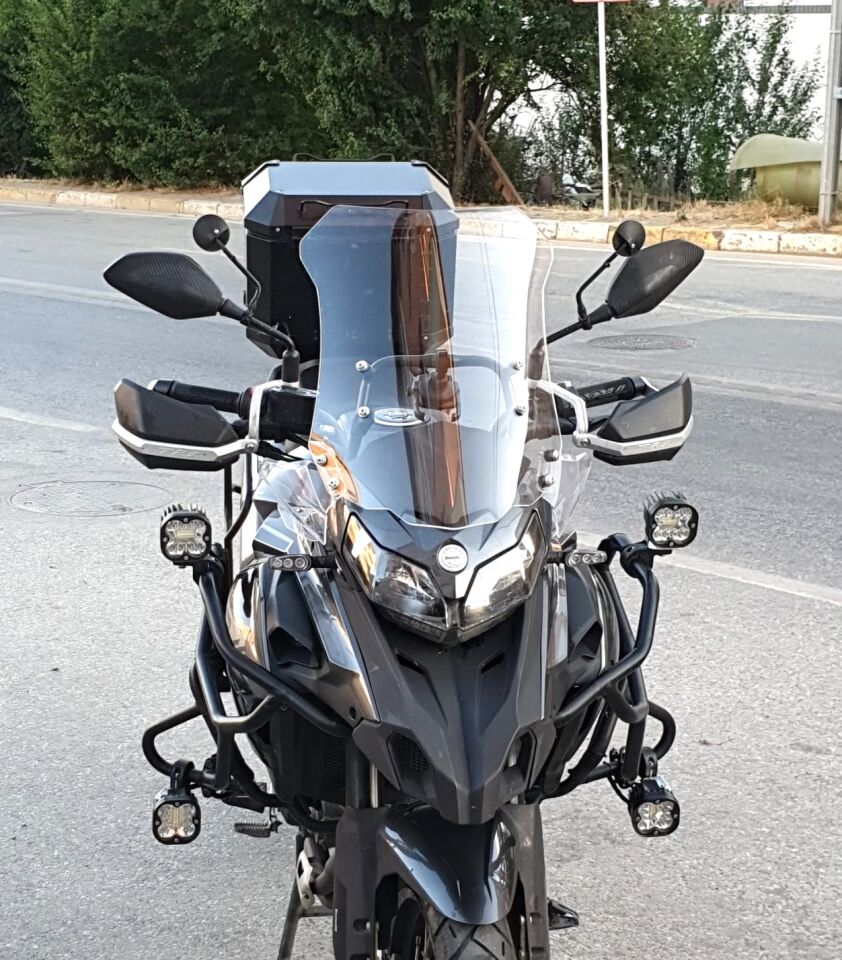 MOTOCAM Benelli TRK 502 X Ön Cam 2017-2026 Model 54cm Şeffaf Renkli 4mm