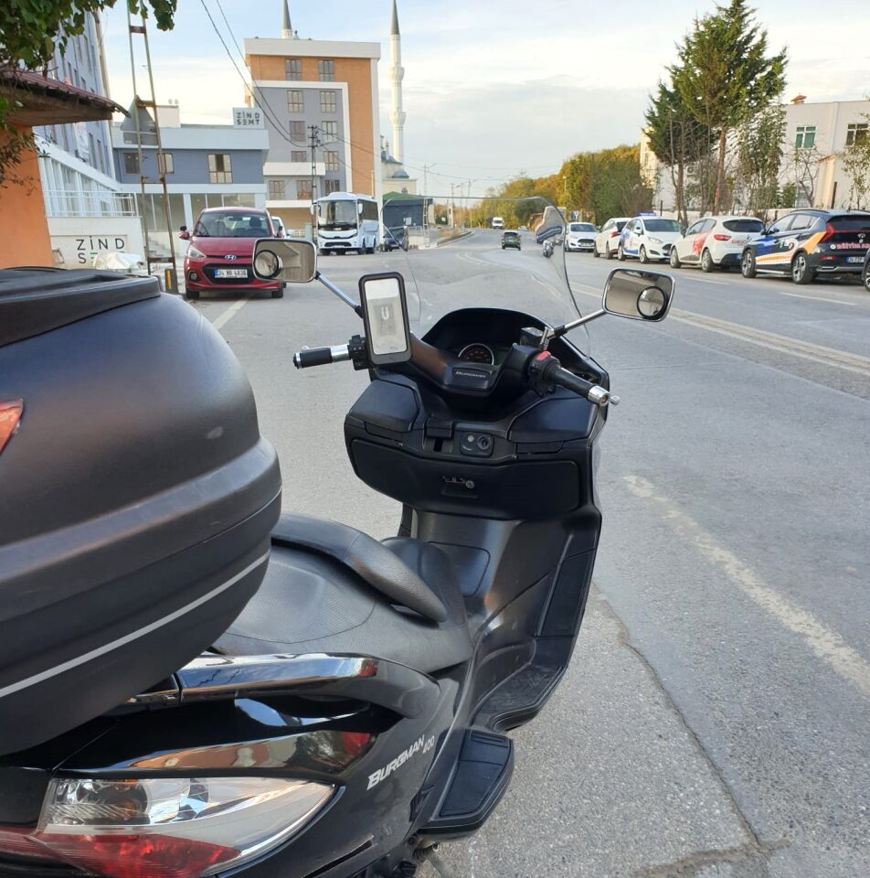 MOTOCAM Suzuki Burgman 400 K7 Ön Cam 2007-2015 Model 70cm Şeffaf Renkli 4mm