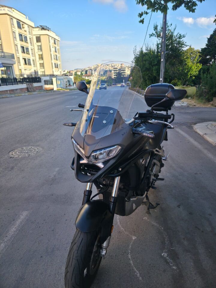 MOTOCAM Honda VFR 800 Crosrunner Ön Cam 2015-2016 Model 56cm Şeffaf Renkli 4mm