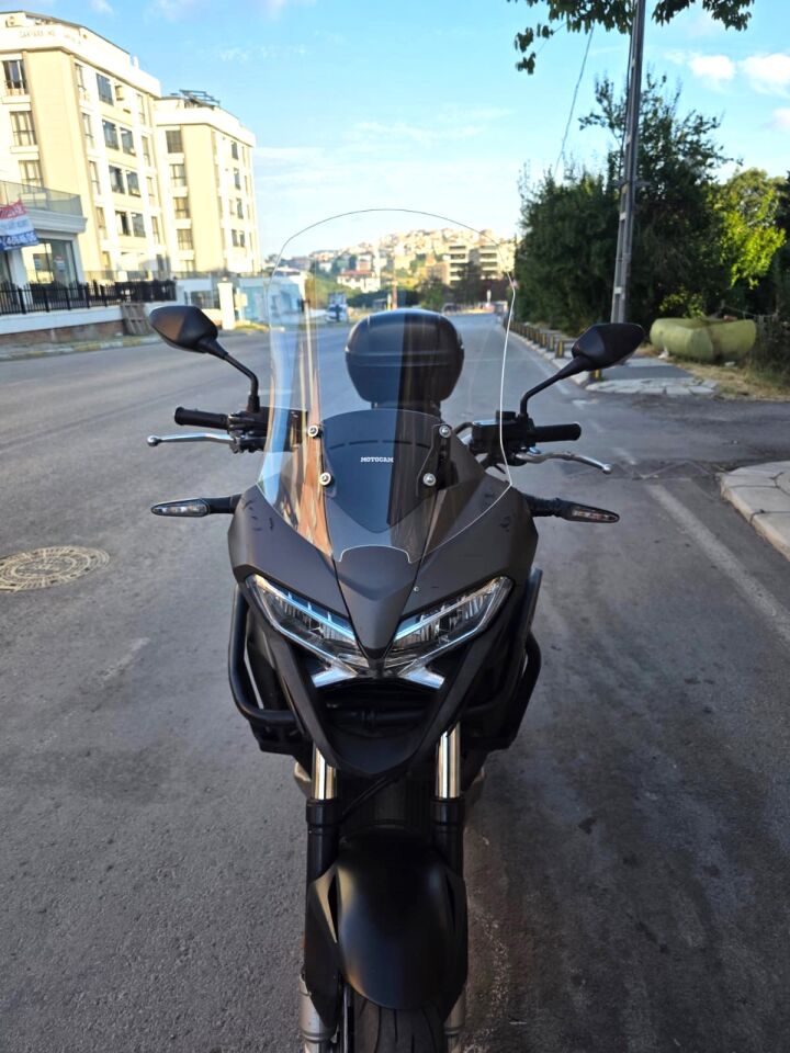 MOTOCAM Honda VFR 800 Crosrunner Ön Cam 2015-2016 Model 56cm Şeffaf Renkli 4mm