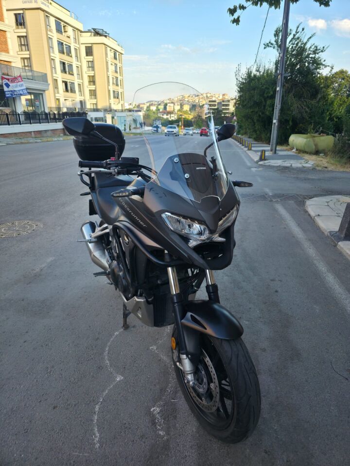 MOTOCAM Honda VFR 800 Crosrunner Ön Cam 2015-2016 Model 56cm Şeffaf Renkli 4mm