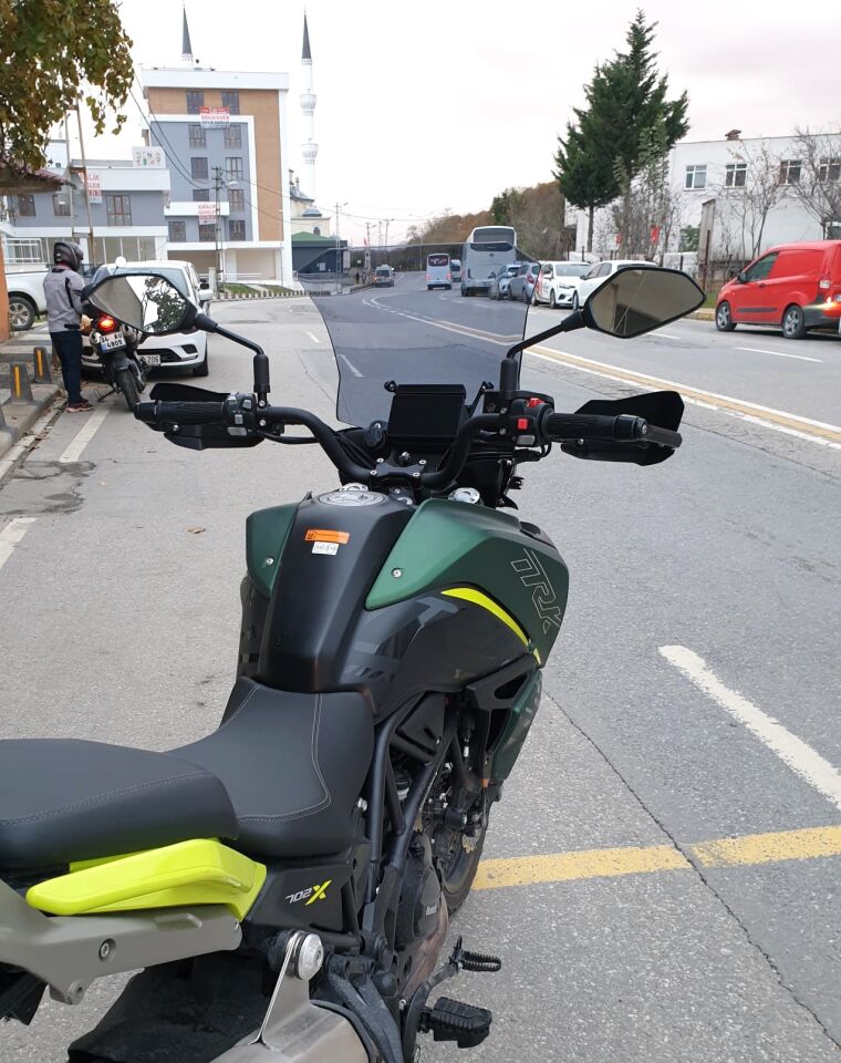 MOTOCAM Benelli TRK 702 X Ön Cam 2025-2026 Model 51cm Füme Renkli 4mm