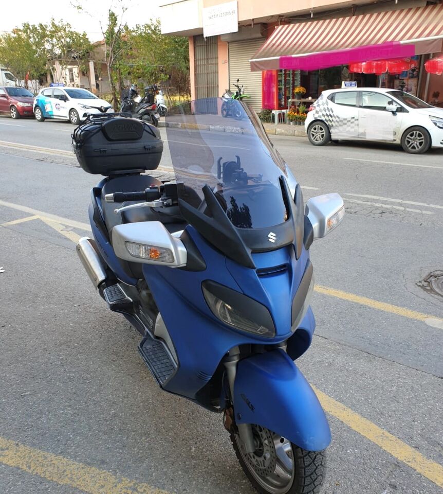 MOTOCAM Suzuki Burgman 650 Ön Cam 2005-2008 Model 65cm Füme Renkli 4mm