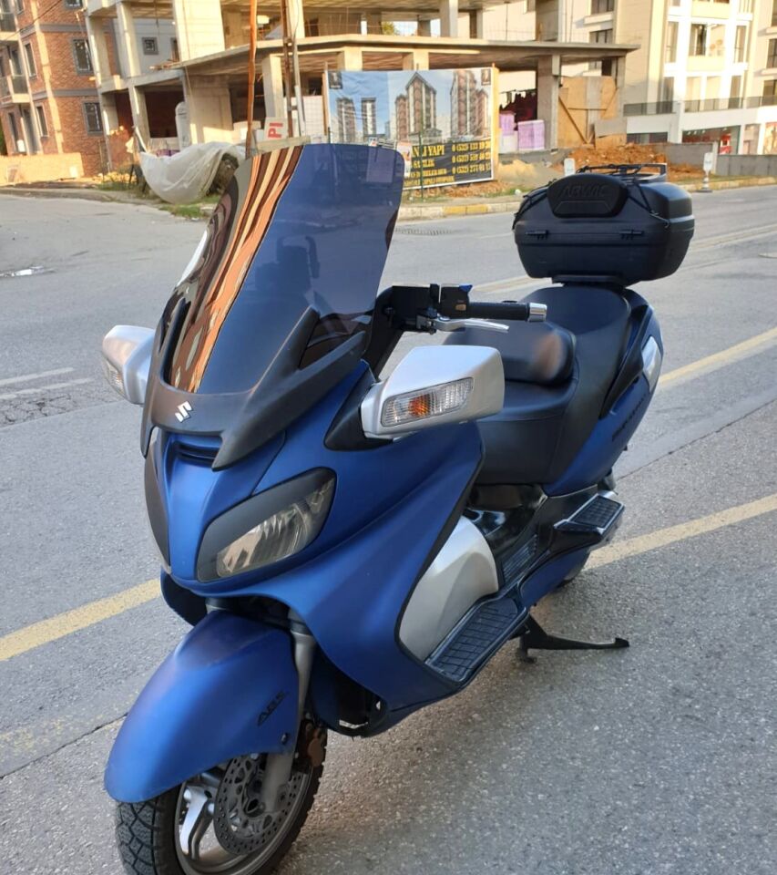 MOTOCAM Suzuki Burgman 650 Ön Cam 2005-2008 Model 65cm Siyah Renkli 4mm