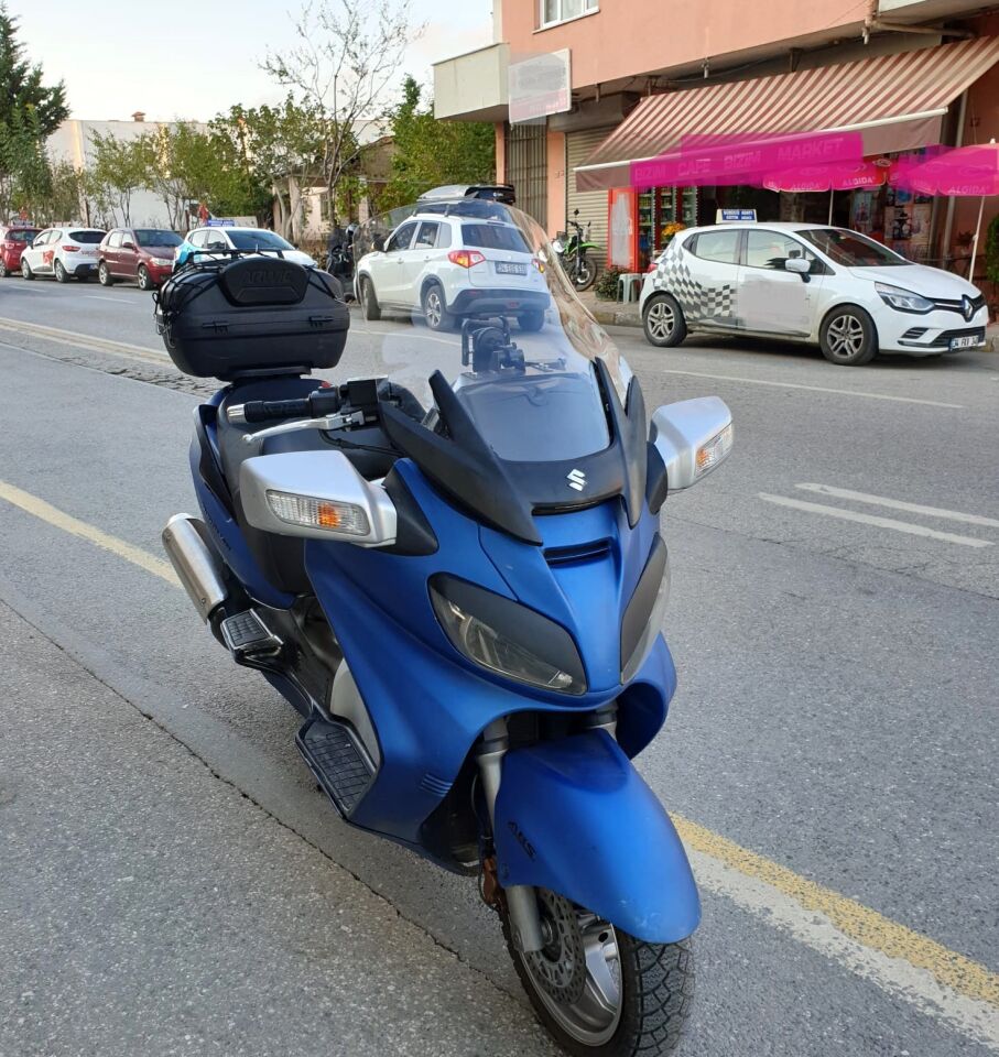 MOTOCAM Suzuki Burgman 650 Ön Cam 2005-2008 Model 65cm Şeffaf Renkli 4mm