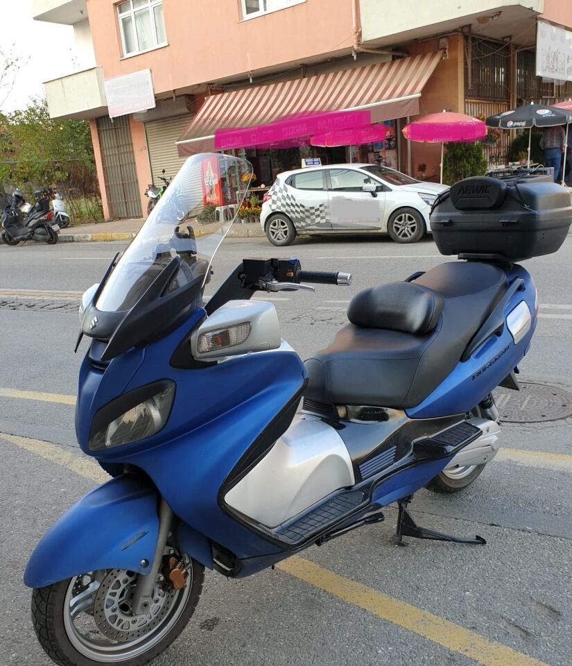 MOTOCAM Suzuki Burgman 650 Ön Cam 2005-2008 Model 65cm Şeffaf Renkli 4mm