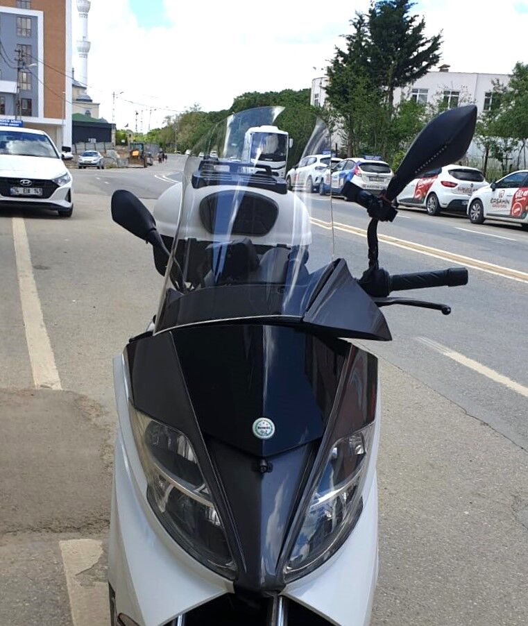 MOTOCAM Benelli Zafferano 250 Ön Cam 2015-2016 Model 48cm Şeffaf Renkli 4mm