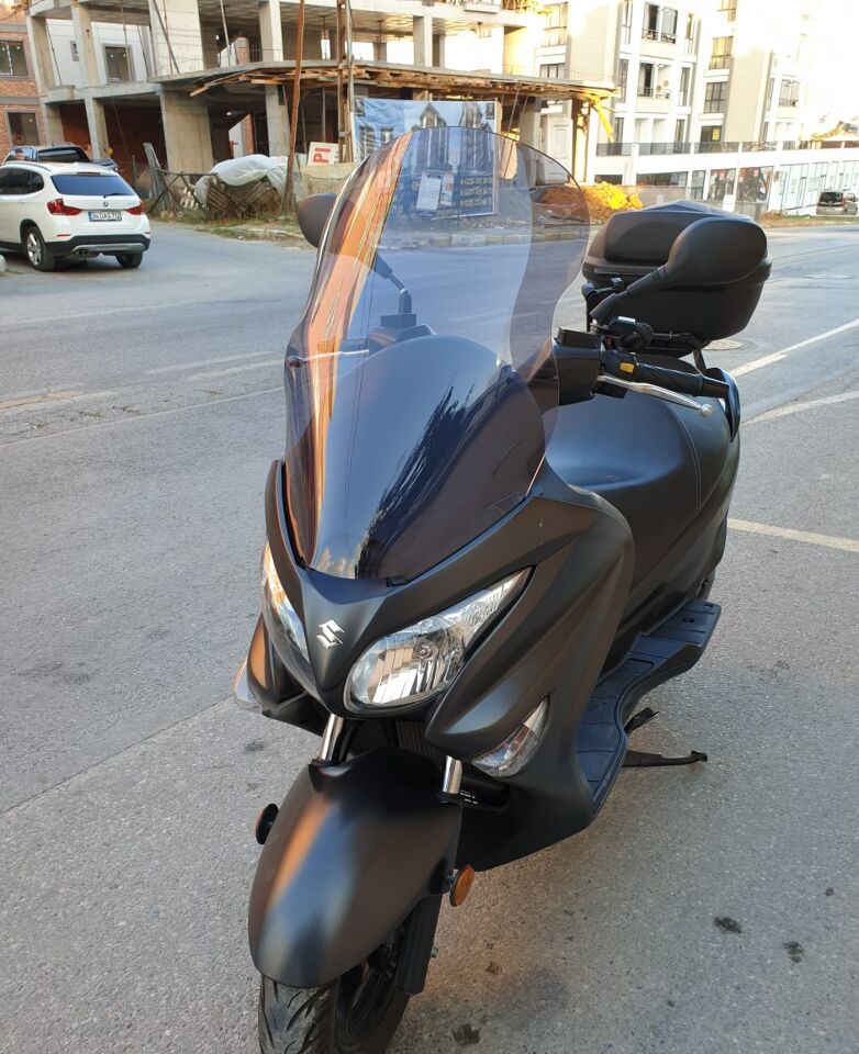 MOTOCAM Suzuki Burgman 200 Ön Cam 2006-2013 Model 61cm Füme Renkli 4mm