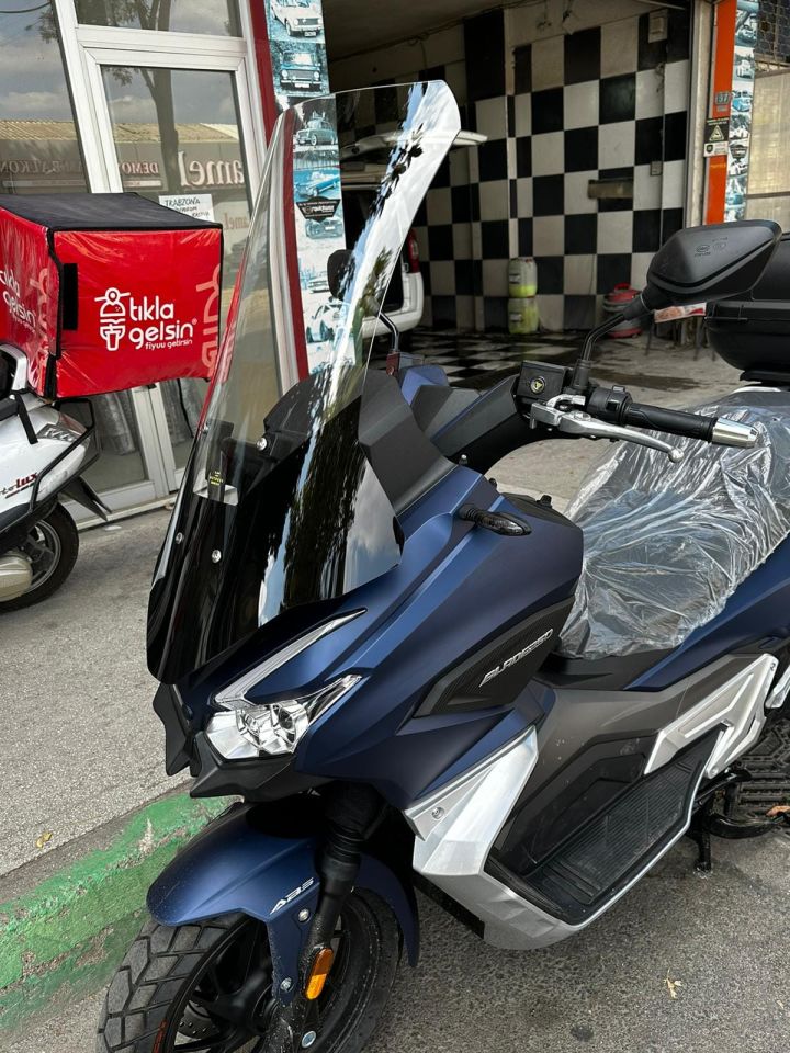 Rks Blade 250,350 Ön Cam 2023-2024 Model 65 CM - Şeffaf Renkli