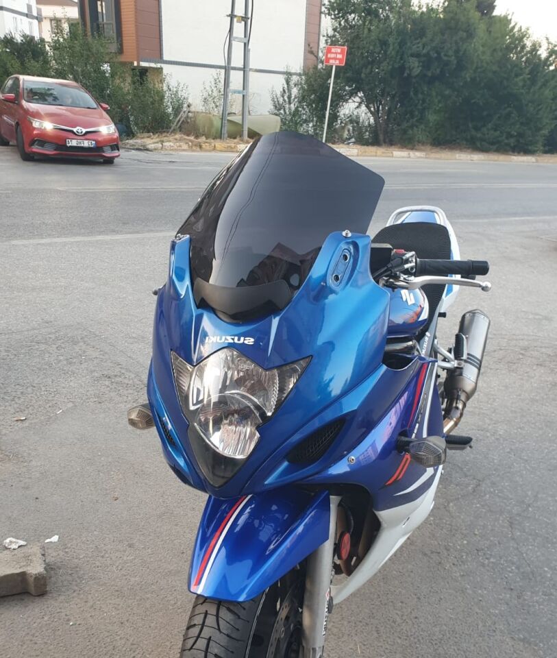 MOTOCAM Suzuki GSX 650 F Ön Cam 2008-2012 Model 40cm Siyah Renkli