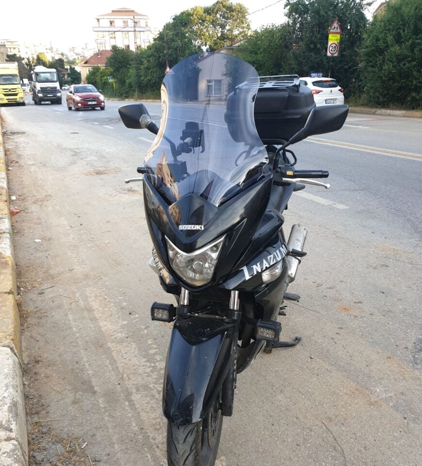 MOTOCAM Suzuki İnazuma GW 250F Ön Cam 2012-2017 Model 50cm Füme Renkli 4mm