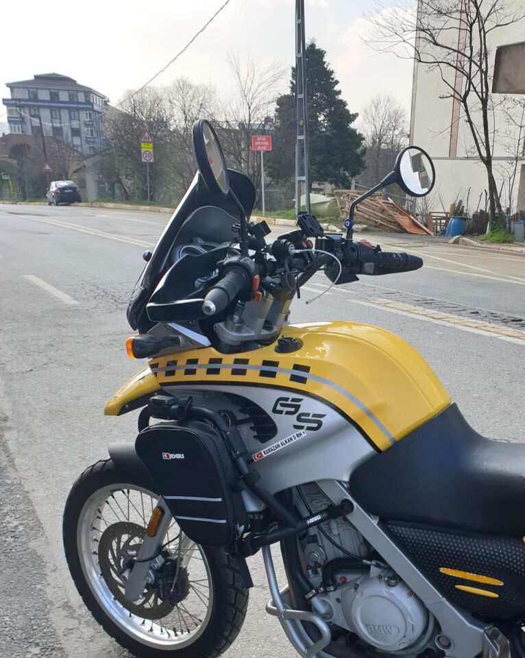 MOTOCAM Bmw F650 GS Ön Cam ( 3 Delikli ) 1999-2003 Model 35cm siyah Renkli 4mm