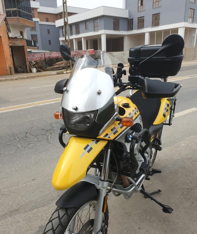 MOTOCAM Bmw F650 GS Ön Cam ( 3 Delikli ) 1999-2003 Model 35cm Şeffaf Renkli 4mm