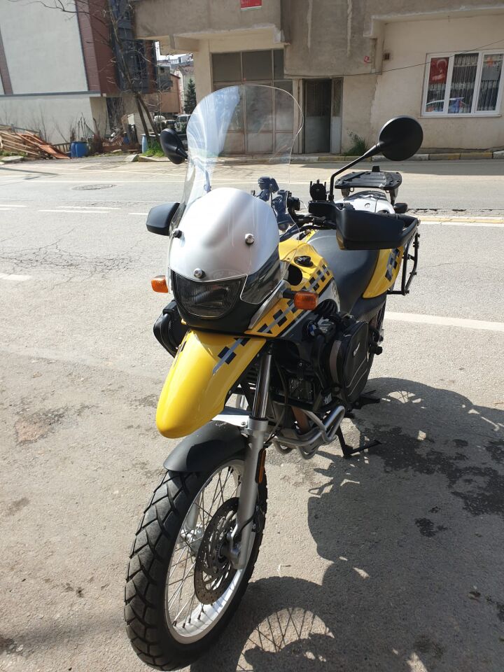 MOTOCAM Bmw F 650 GS Ön Cam ( 3 Delikli ) 1999-2003 Model 58cm Şeffaf Renkli 4mm