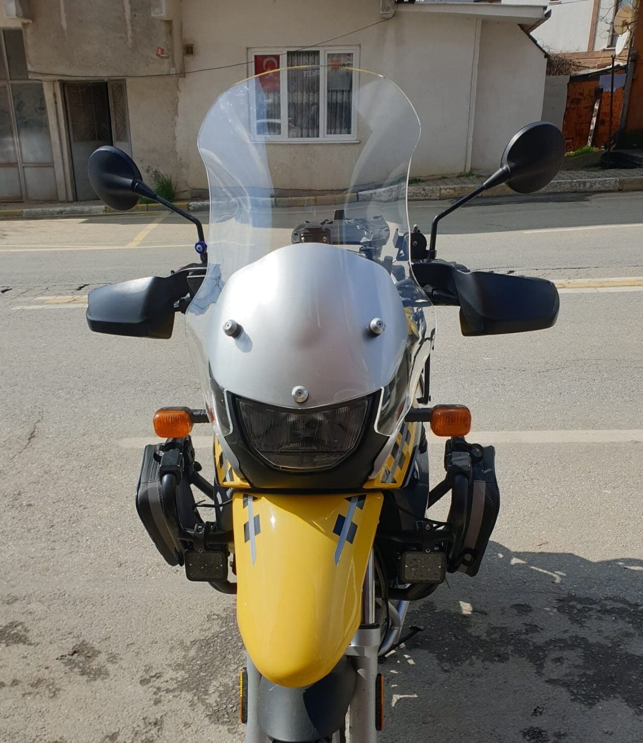 MOTOCAM Bmw F 650 GS Ön Cam ( 3 Delikli ) 1999-2003 Model 58cm Şeffaf Renkli 4mm